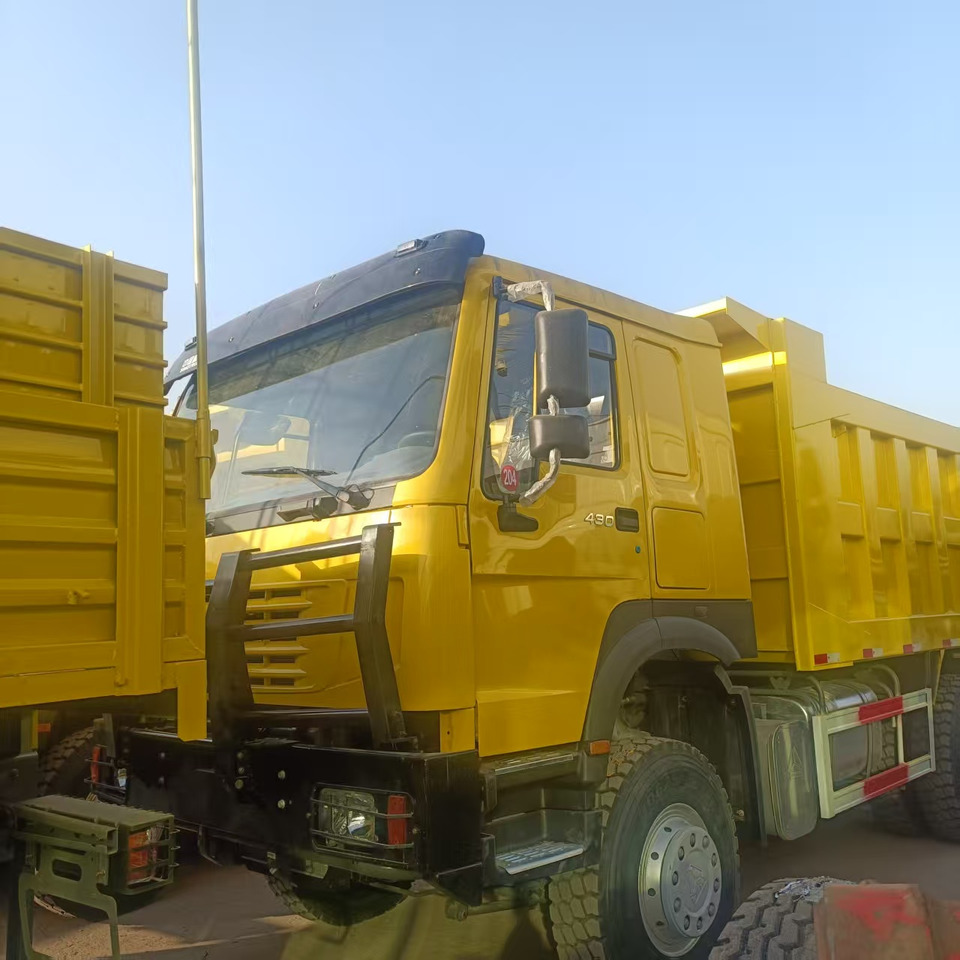 SINOTRUK HOWO - Sklápěč: obrázek 3 SINOTRUK HOWO - Sklápěč: obrázek 3