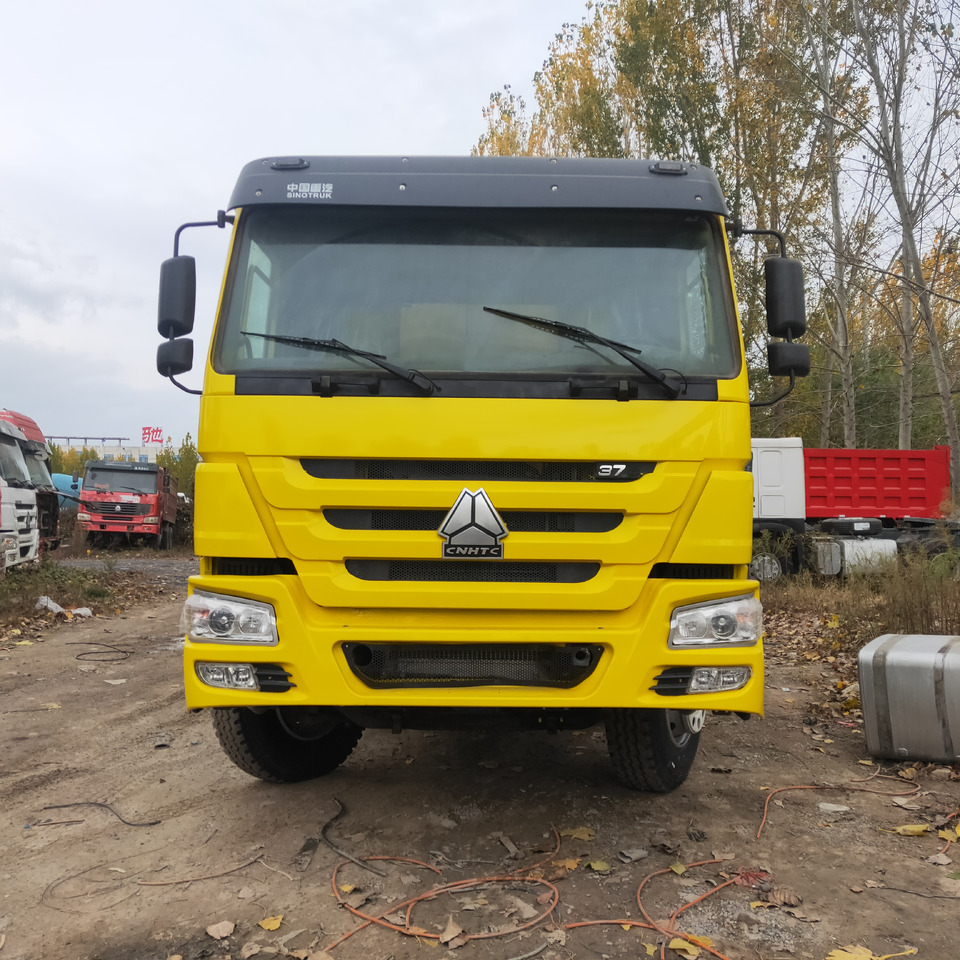 SINOTRUK HOWO - Sklápěč: obrázek 1 SINOTRUK HOWO - Sklápěč: obrázek 1