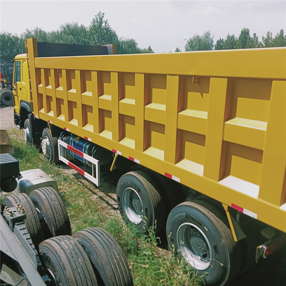 SINOTRUK Howo - Sklápěč: obrázek 4 SINOTRUK Howo - Sklápěč: obrázek 4