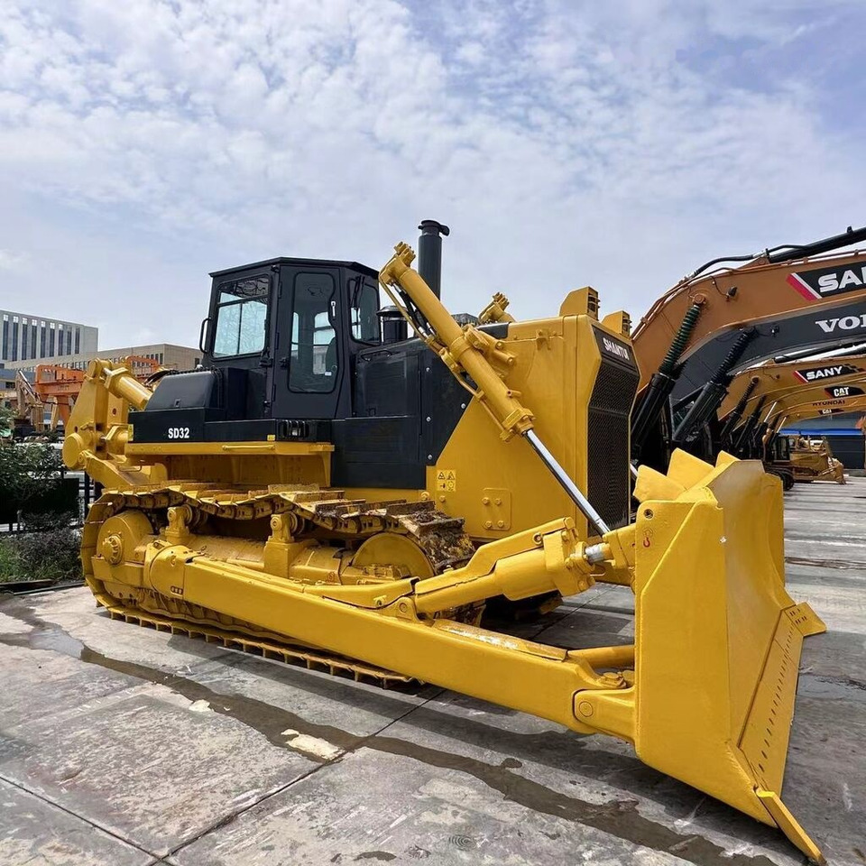 Shantui SD32 - Buldozer: obrázek 2 Shantui SD32 - Buldozer: obrázek 2