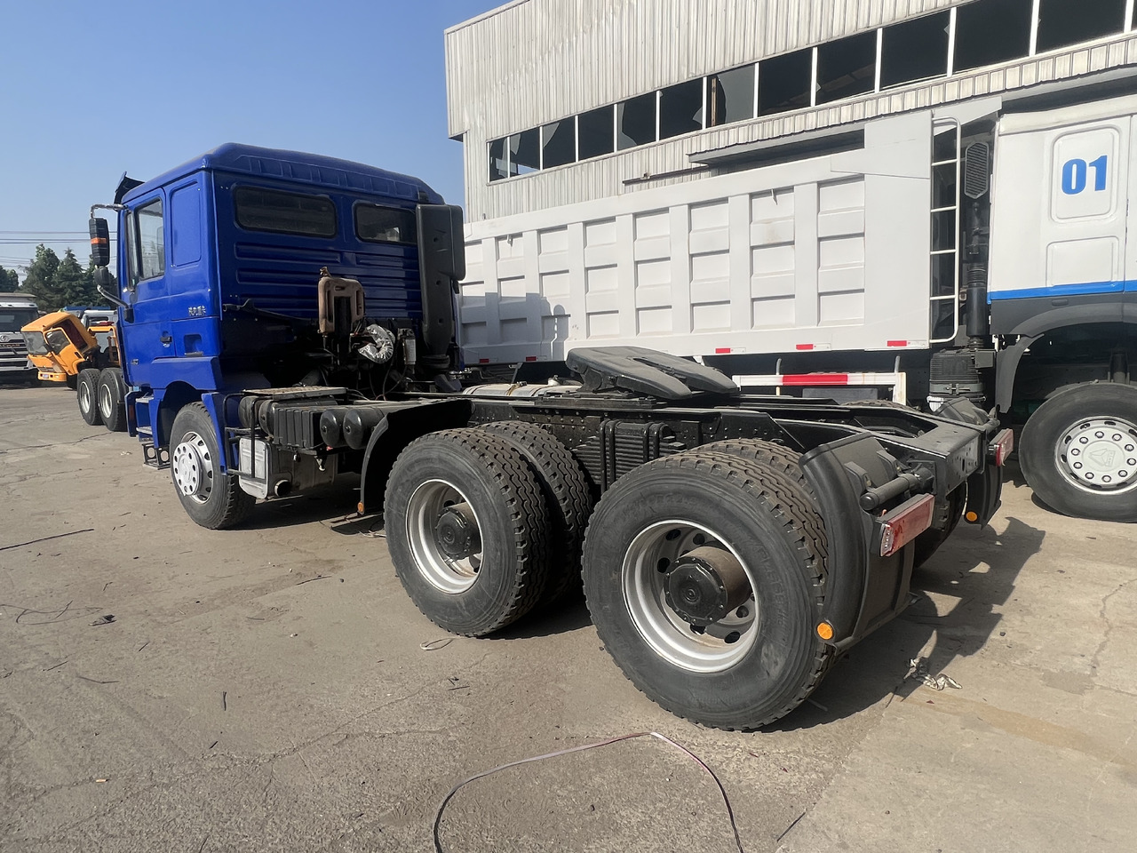 Shacman F3000 - Tahač: obrázek 5 Shacman F3000 - Tahač: obrázek 5