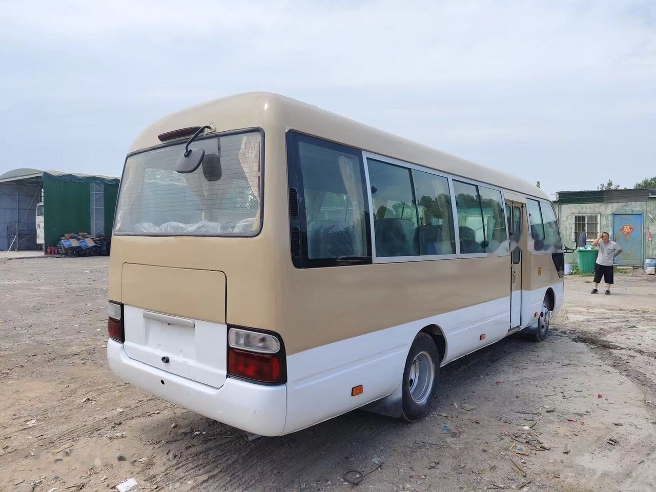 Toyota Coaster - Městský autobus: obrázek 4 Toyota Coaster - Městský autobus: obrázek 4