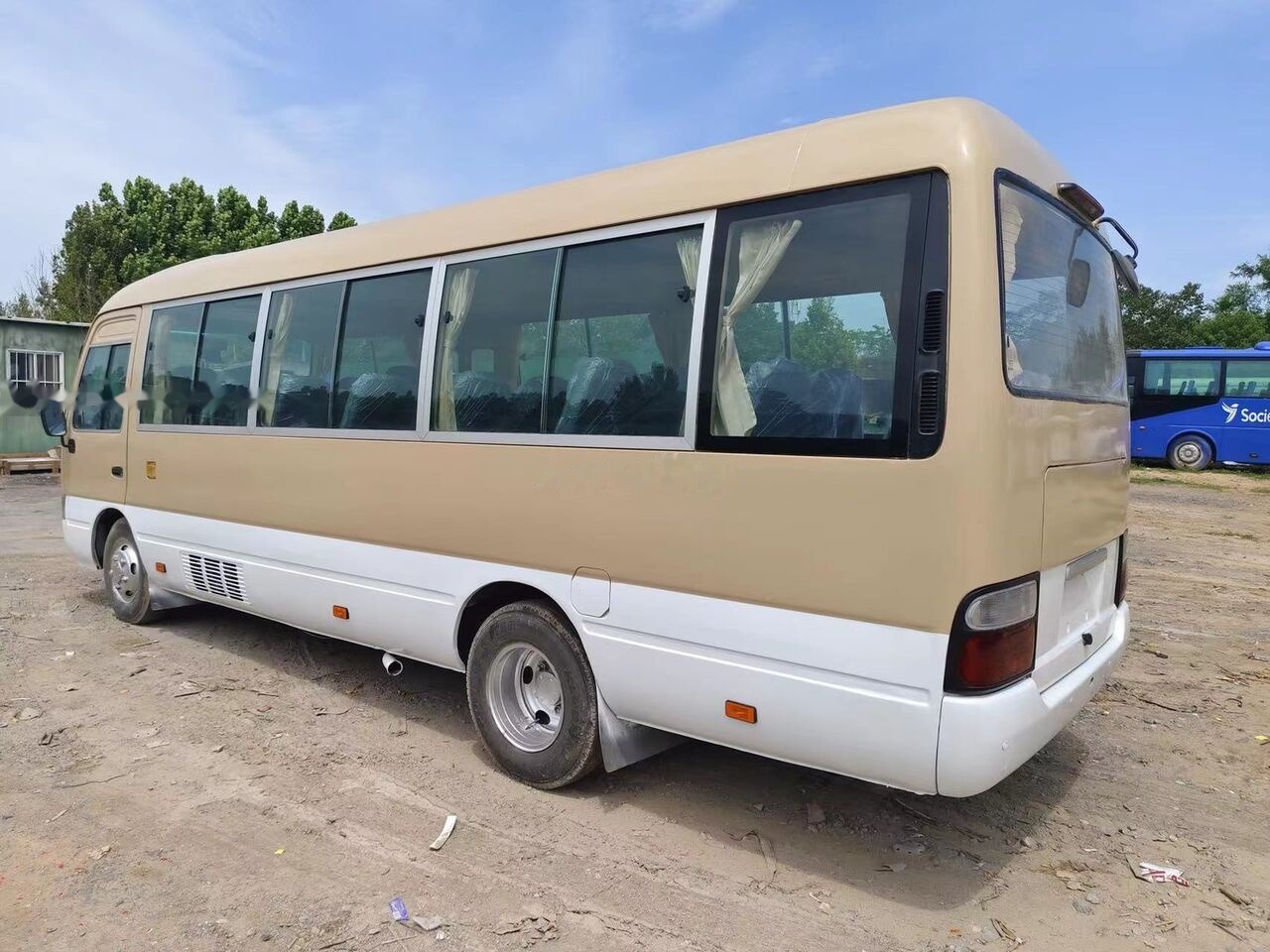 Toyota Coaster - Městský autobus: obrázek 1 Toyota Coaster - Městský autobus: obrázek 1