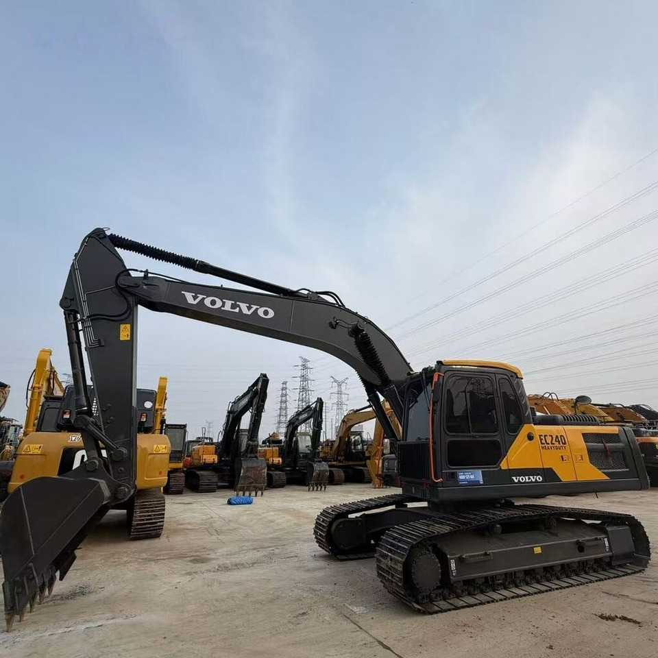 Volvo EC240 - Pásové rýpadlo: obrázek 5 Volvo EC240 - Pásové rýpadlo: obrázek 5