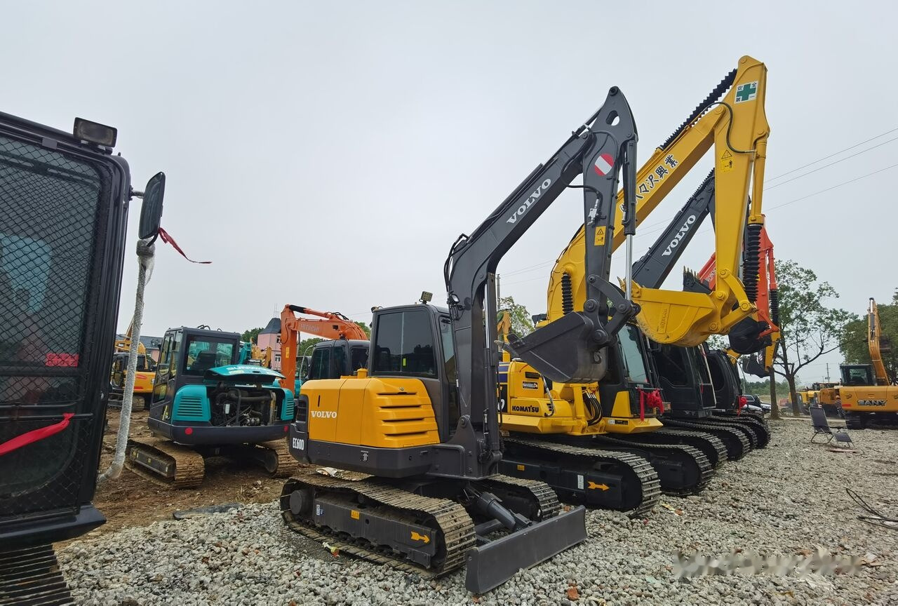 Volvo EC60D - Mini rýpadlo: obrázek 4 Volvo EC60D - Mini rýpadlo: obrázek 4