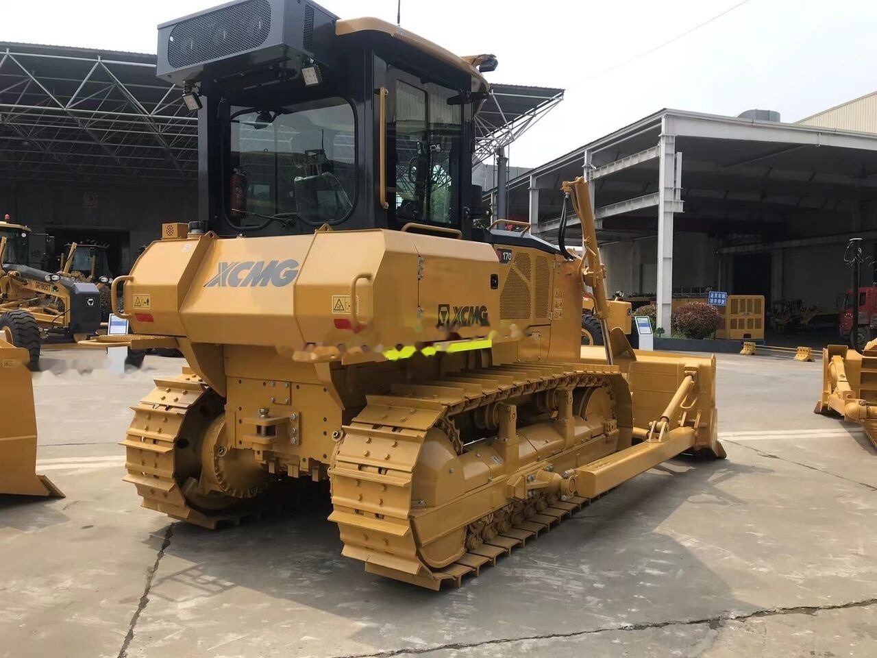 XCMG D170 - Buldozer: obrázek 1 XCMG D170 - Buldozer: obrázek 1