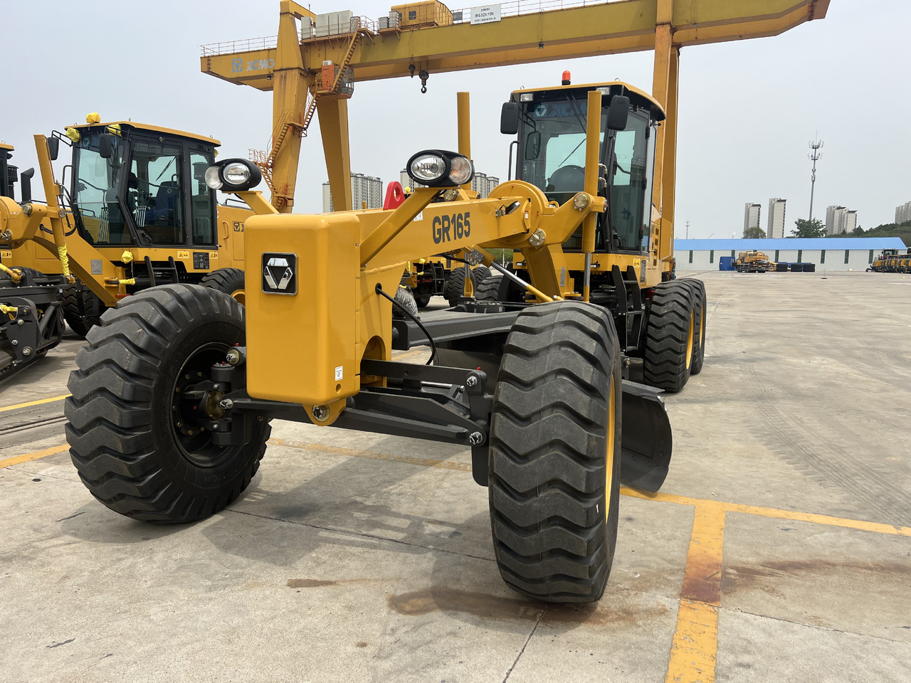 XCMG GR165 - Grejdr: obrázek 4 XCMG GR165 - Grejdr: obrázek 4