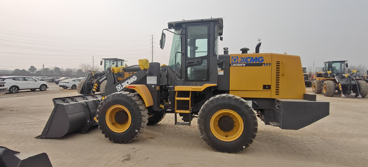 XCMG LW300FN - Kolový nakladač: obrázek 1 XCMG LW300FN - Kolový nakladač: obrázek 1