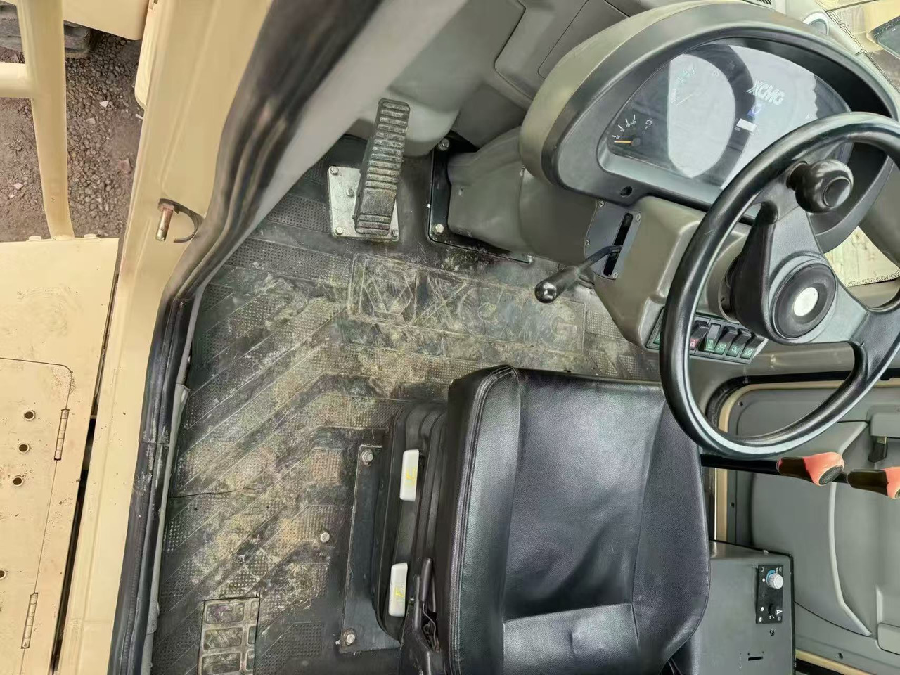Kolový nakladač XCMG LW500KL: obrázek 7