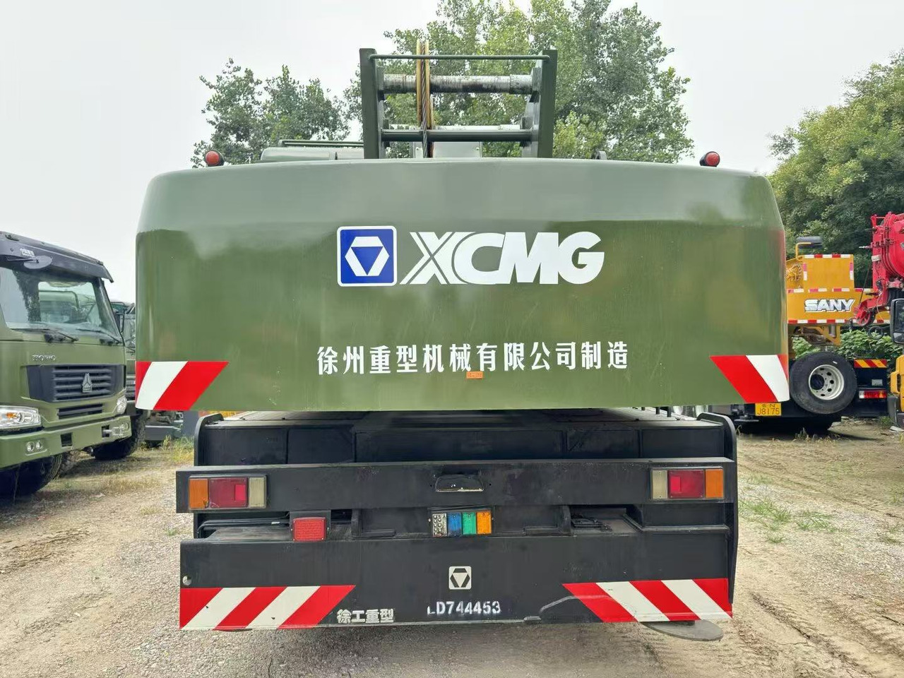 XCMG QY16KJ - Auto s hydraulickou rukou: obrázek 3 XCMG QY16KJ - Auto s hydraulickou rukou: obrázek 3