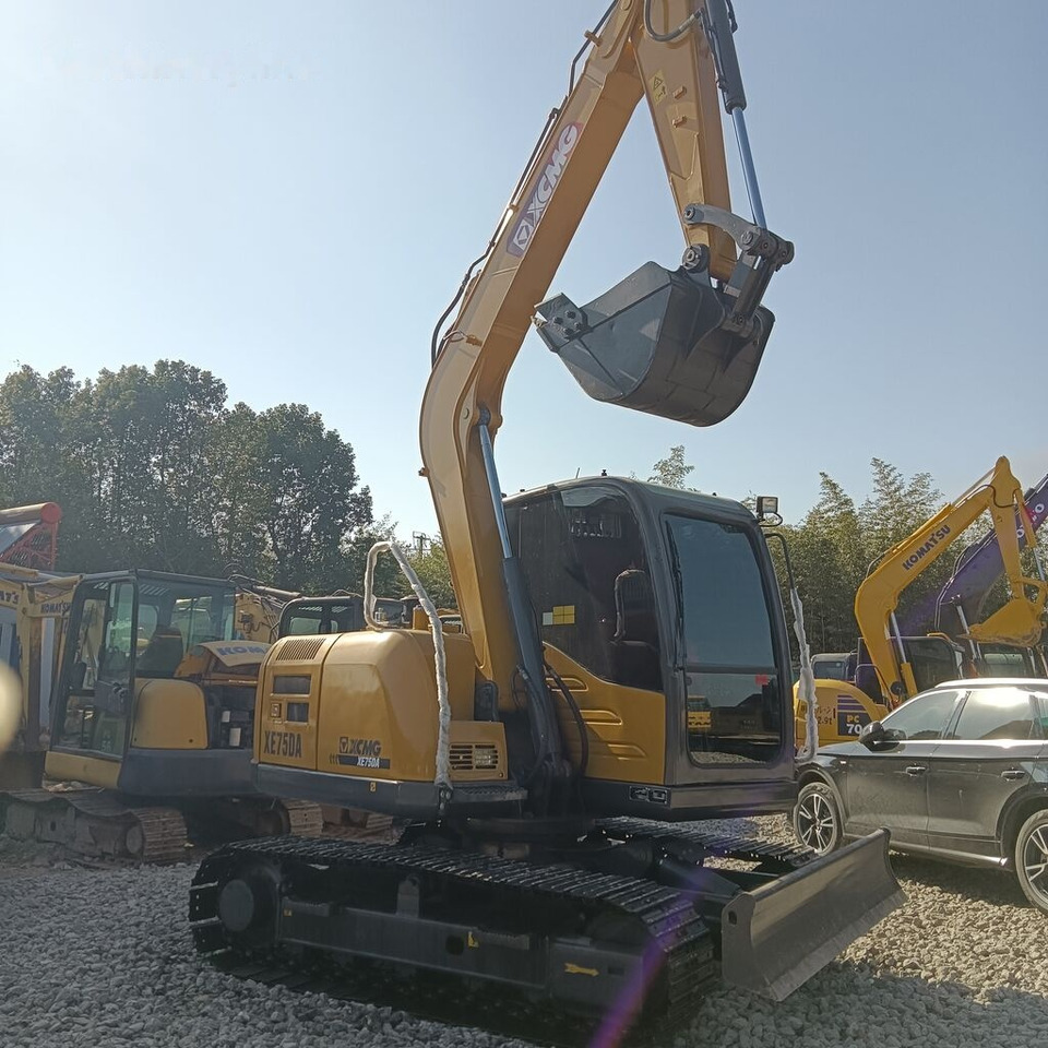 XCMG XE75DA - Mini rýpadlo: obrázek 4 XCMG XE75DA - Mini rýpadlo: obrázek 4