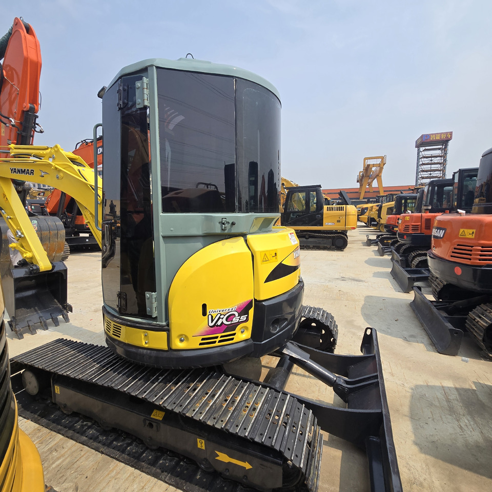 Yanmar Vio55 - Mini rýpadlo: obrázek 3 Yanmar Vio55 - Mini rýpadlo: obrázek 3