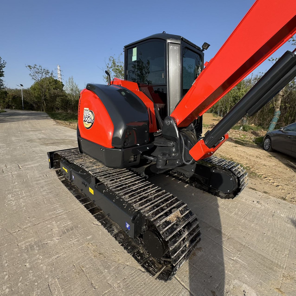 Yanmar Vio80 - Pásové rýpadlo: obrázek 4 Yanmar Vio80 - Pásové rýpadlo: obrázek 4