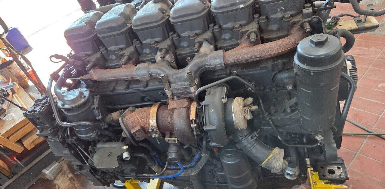 Motore Scania DC13 155 R500 per Scania R - Motor pro Nákladní auto: obrázek 2 Motore Scania DC13 155 R500 per Scania R - Motor pro Nákladní auto: obrázek 2