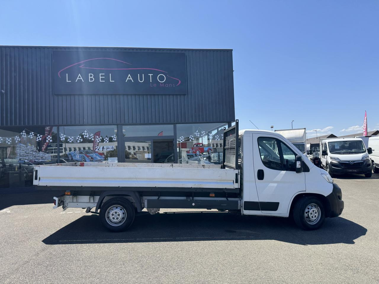 CITROEN CITROËN JUMPER 3T5 PLATEAU 4M20 2.2 HDI 140 CH - Dodávka valník: obrázek 1 CITROEN CITROËN JUMPER 3T5 PLATEAU 4M20 2.2 HDI 140 CH - Dodávka valník: obrázek 1