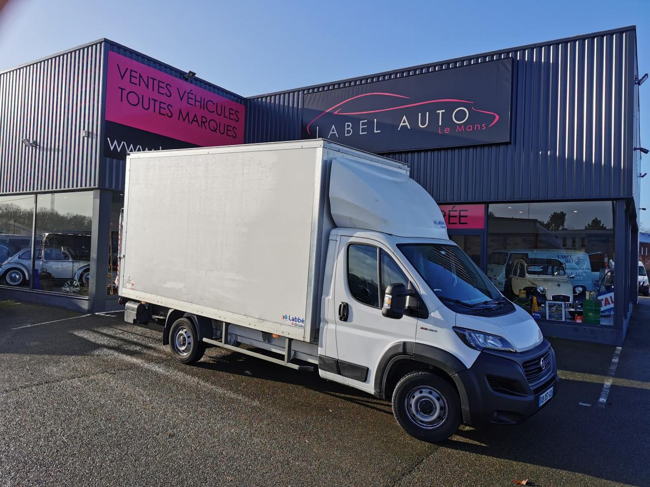FIAT DUCATO 3T5 CAISSE + HAYON 2.3 MJT 140CH PRO LOUNGE - Dodávka skřín: obrázek 1 FIAT DUCATO 3T5 CAISSE + HAYON 2.3 MJT 140CH PRO LOUNGE - Dodávka skřín: obrázek 1