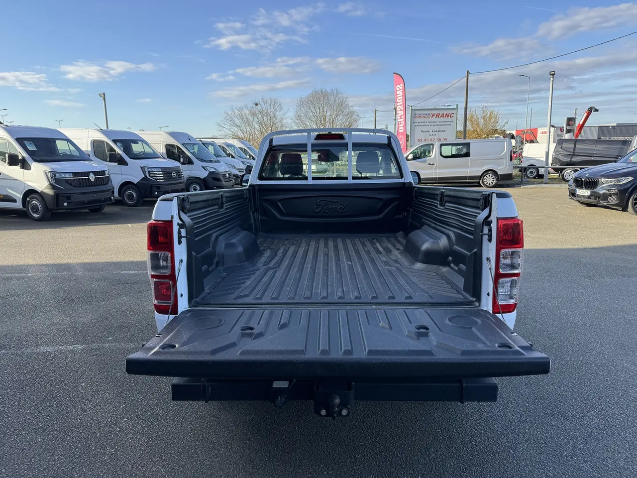 Ford Ranger 2.0 TDCI 170CH SIMPLE CABINE XL - Pick-up: obrázek 2 Ford Ranger 2.0 TDCI 170CH SIMPLE CABINE XL - Pick-up: obrázek 2