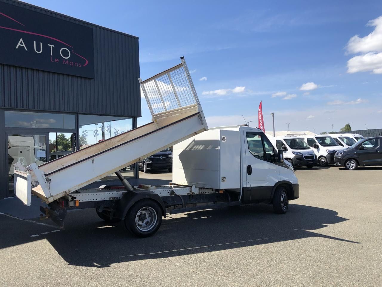Dodávka sklápěč IVECO Daily 35C14 3T5 BENNE + COFFRE RJ 2.3L 140CH: obrázek 7