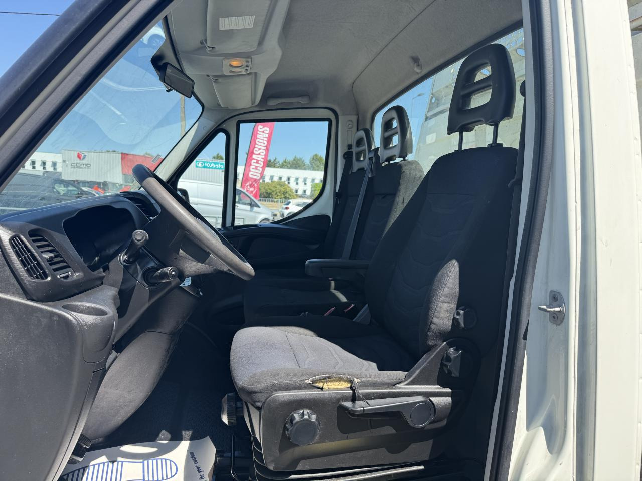 IVECO daily 35 C 12 BENNE RJ 2.3 120 CH - Dodávka sklápěč: obrázek 4 IVECO daily 35 C 12 BENNE RJ 2.3 120 CH - Dodávka sklápěč: obrázek 4