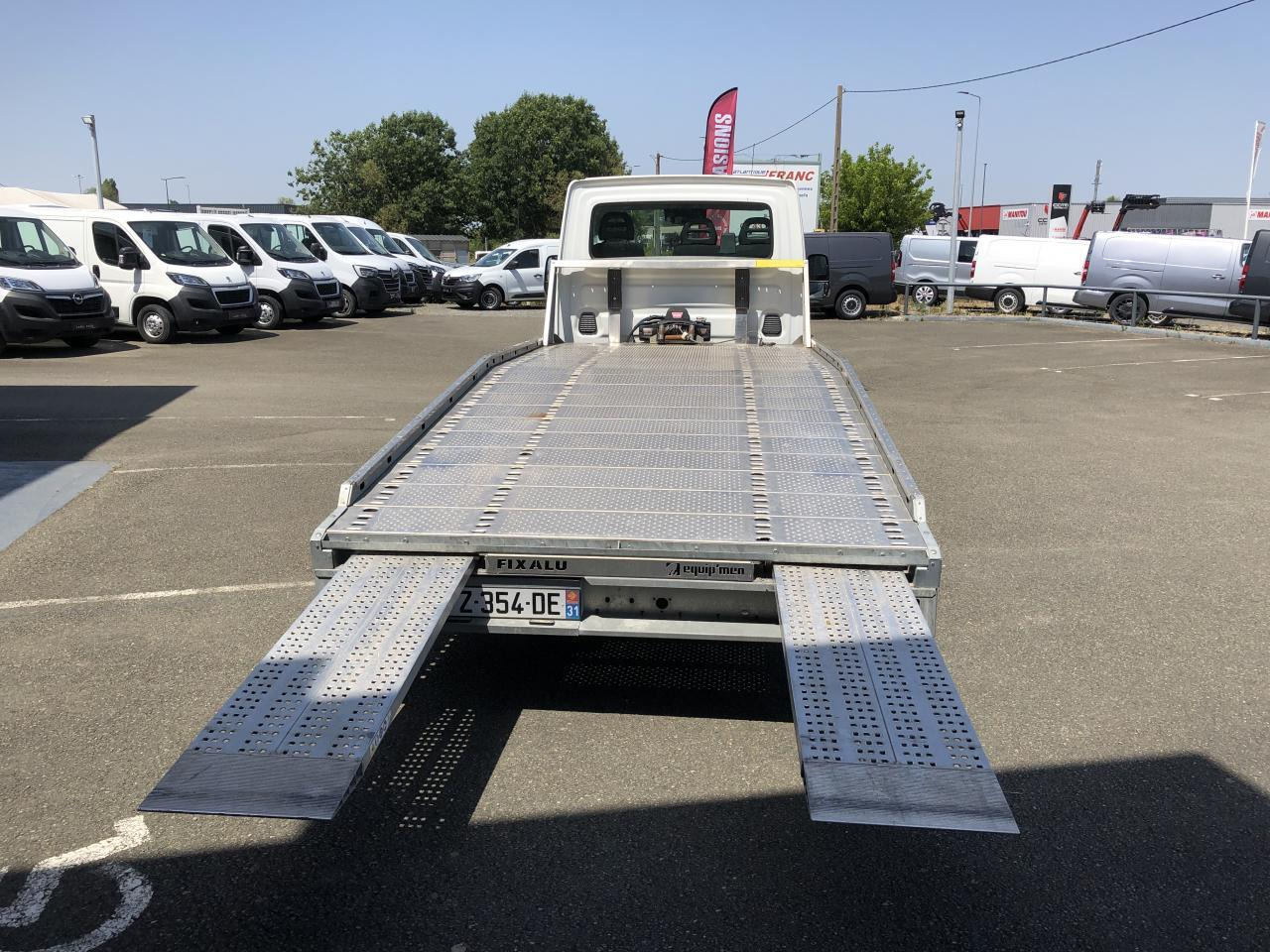 Iveco Daily IVECO PORTE VOITURE DEPANNEUSE 35 S 16 3L0 160 CH EMPATTEMENT 4100 PLATEAU FIX ALU EQUIP M - Přepravník automobilů: obrázek 3 Iveco Daily IVECO PORTE VOITURE DEPANNEUSE 35 S 16 3L0 160 CH EMPATTEMENT 4100 PLATEAU FIX ALU EQUIP M - Přepravník automobilů: obrázek 3