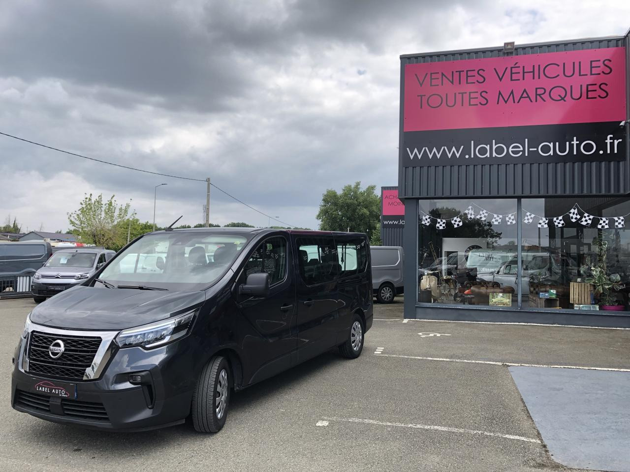 NISSAN PRIMASTAR COMBI L2H1 9 PLACES 2.0 DCI 145CH N-CONNECTA - Minibus, Mikrobus: obrázek 5 NISSAN PRIMASTAR COMBI L2H1 9 PLACES 2.0 DCI 145CH N-CONNECTA - Minibus, Mikrobus: obrázek 5