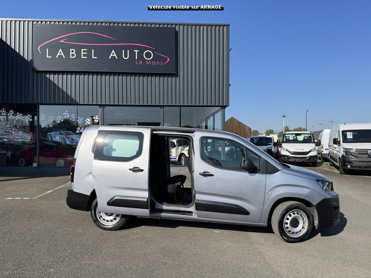 PEUGEOT Partner XL 1.5 BlueHDi S&S - 100 III CABINE APPROFONDIE Cabine approfondie XL PHASE 2 - Furgon: obrázek 3 PEUGEOT Partner XL 1.5 BlueHDi S&S - 100 III CABINE APPROFONDIE Cabine approfondie XL PHASE 2 - Furgon: obrázek 3