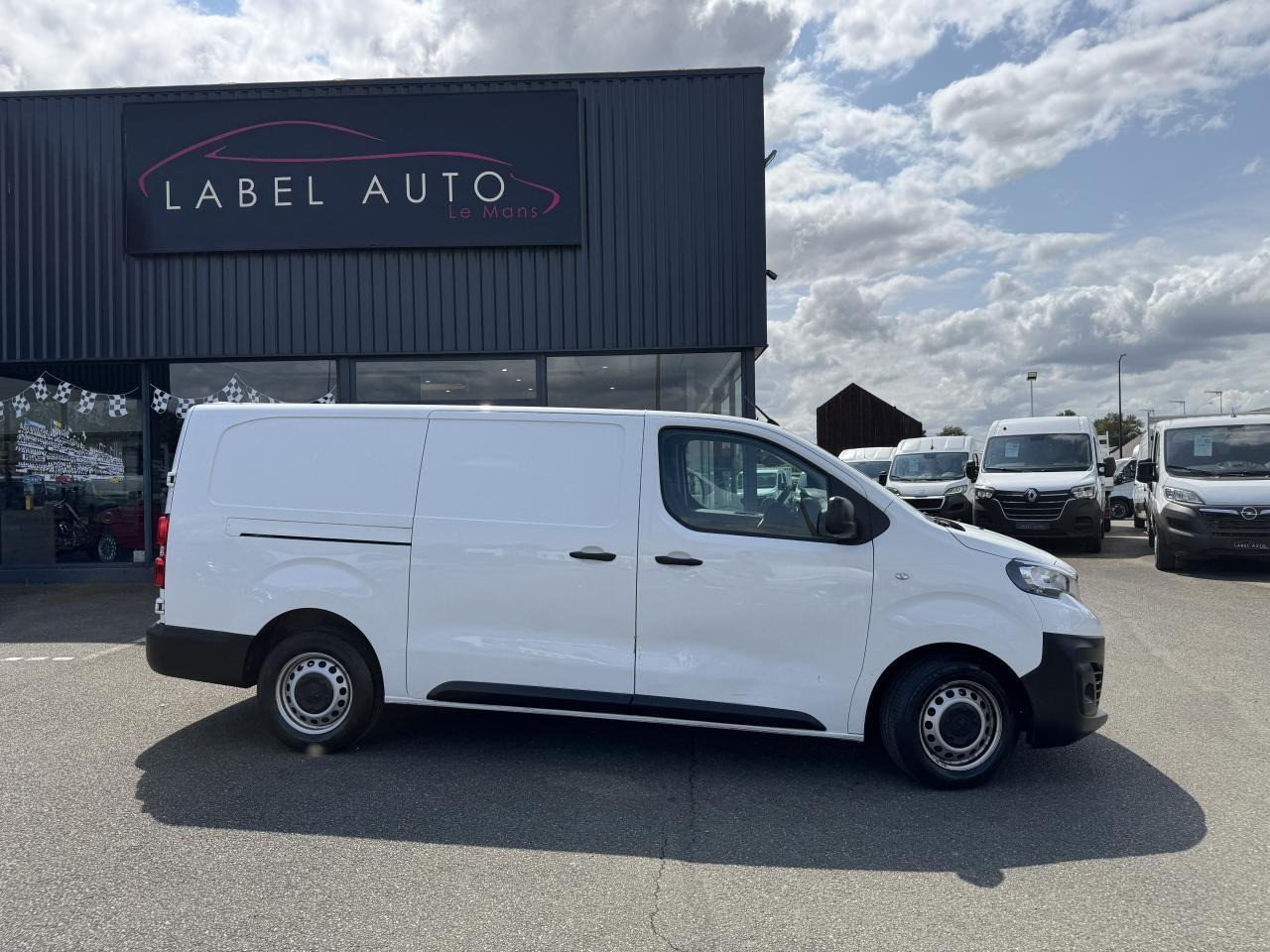 Peugeot Expert XL 2.0 BLUEHDI 145CH S&S PACK ASPHALT leasing Peugeot Expert XL 2.0 BLUEHDI 145CH S&S PACK ASPHALT: obrázek 8