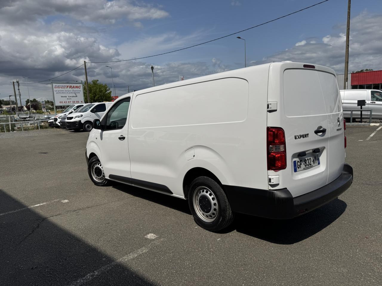 Peugeot Expert XL 2.0 BLUEHDI 145CH S&S PACK ASPHALT leasing Peugeot Expert XL 2.0 BLUEHDI 145CH S&S PACK ASPHALT: obrázek 7