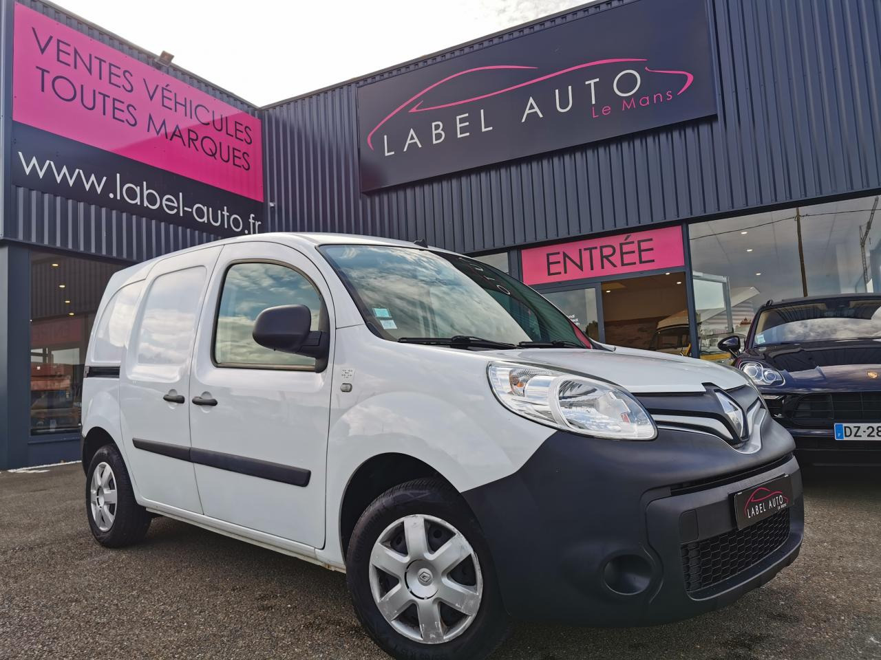 RENAULT Kangoo L1 1.5 Energy dCi - 80 II EXPRESS FOURGON Générique PHASE 2 - Furgon: obrázek 1 RENAULT Kangoo L1 1.5 Energy dCi - 80 II EXPRESS FOURGON Générique PHASE 2 - Furgon: obrázek 1
