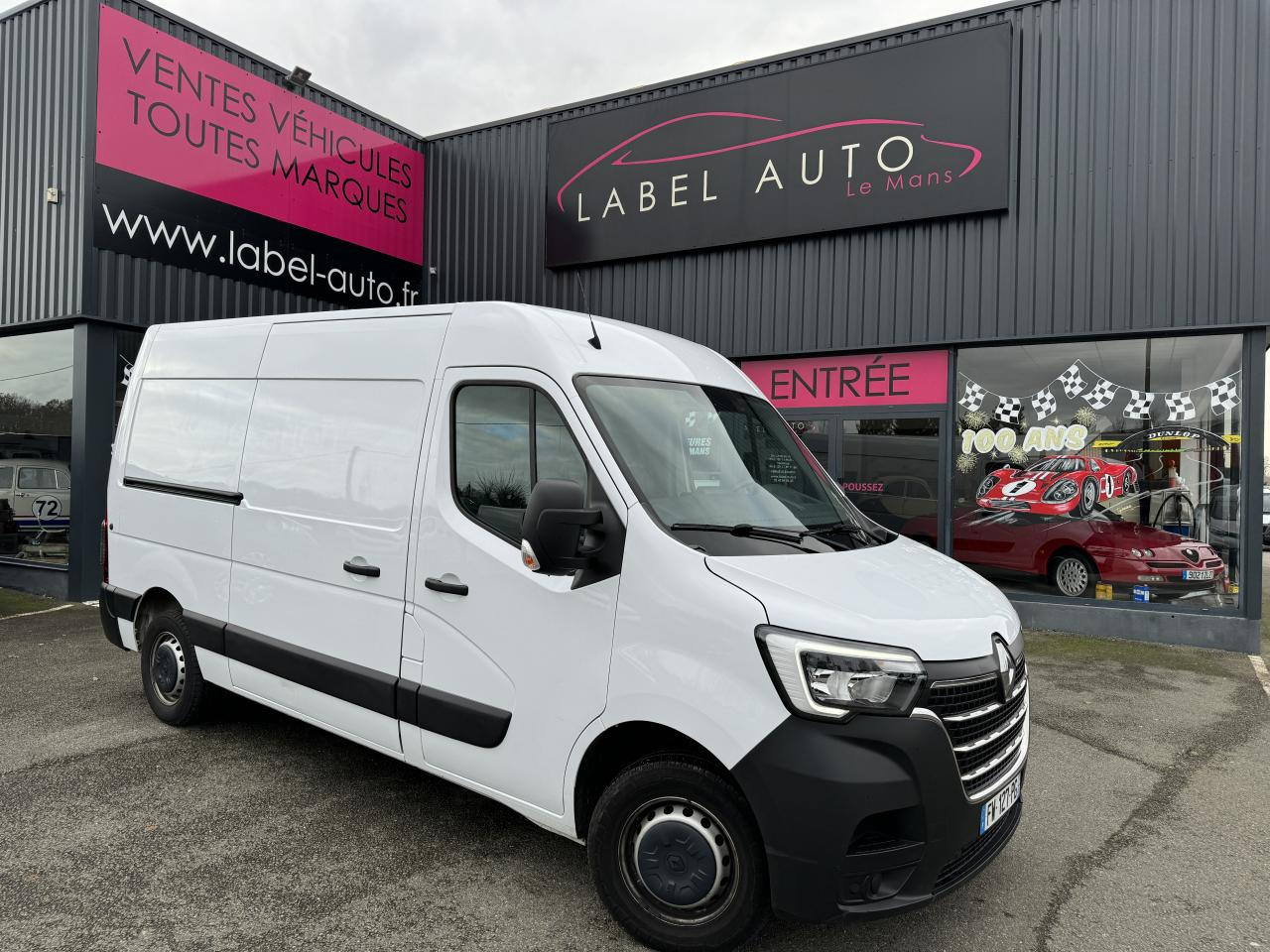 RENAULT MASTER 3T3 L2H2 2.3 DCI 135CH CONFORT - Furgon: obrázek 1 RENAULT MASTER 3T3 L2H2 2.3 DCI 135CH CONFORT - Furgon: obrázek 1