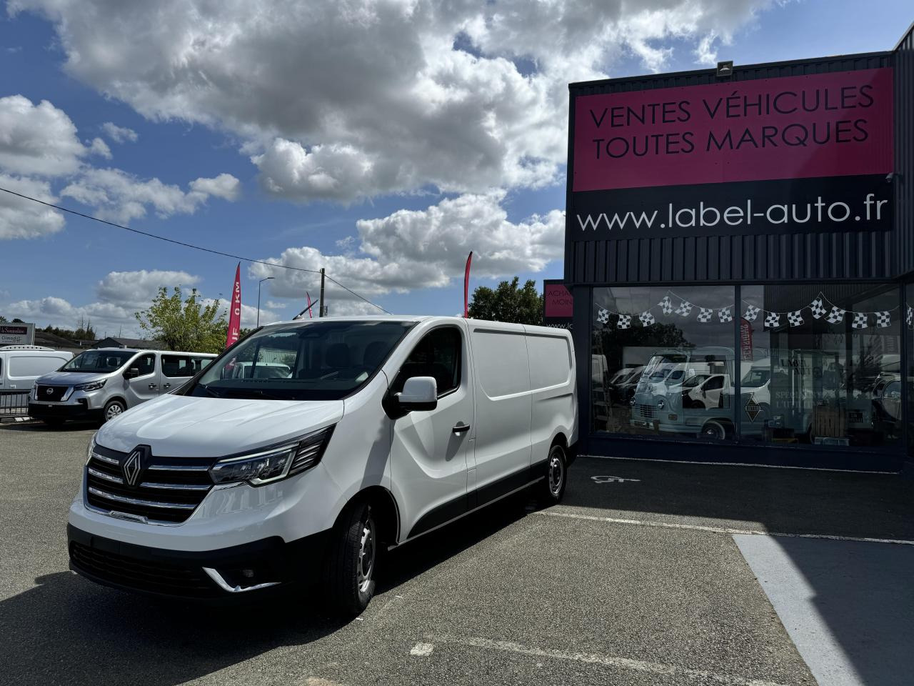 RENAULT Trafic L2H1 3000 Kg 2.0 Blue dCi - 130 2024 III FOURGON Fourgon Advance L2H1 PHASE 3 - Furgon: obrázek 5 RENAULT Trafic L2H1 3000 Kg 2.0 Blue dCi - 130 2024 III FOURGON Fourgon Advance L2H1 PHASE 3 - Furgon: obrázek 5