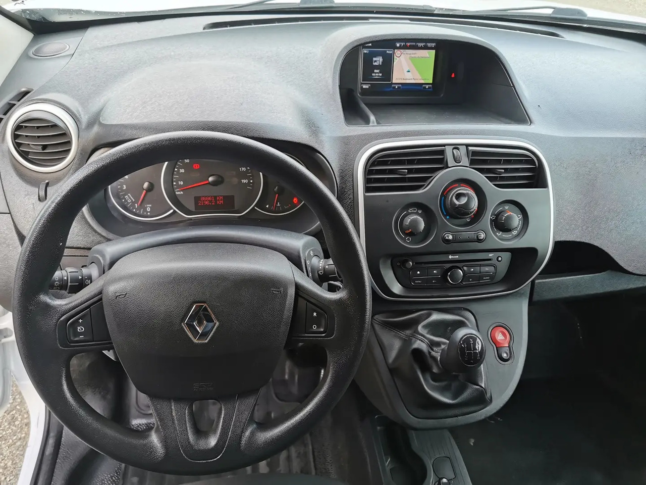 Renault Kangoo 1.5 BLUE DCI 80CH GRAND CONFORT 5CV - Furgon: obrázek 3 Renault Kangoo 1.5 BLUE DCI 80CH GRAND CONFORT 5CV - Furgon: obrázek 3