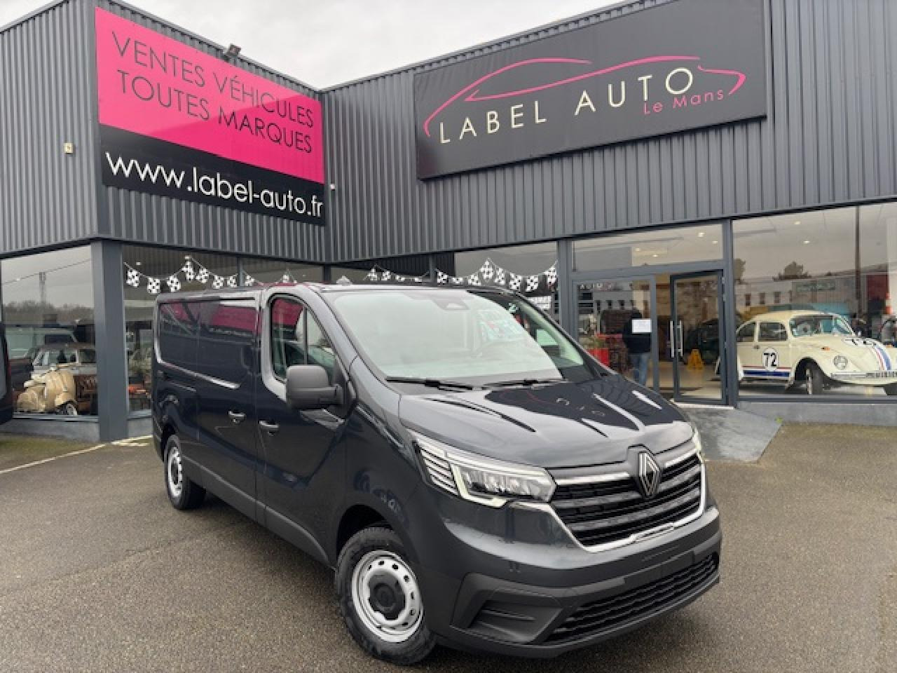 Renault Trafic 3T0 L1H1 2.0 DCI 150CH - Furgon: obrázek 1 Renault Trafic 3T0 L1H1 2.0 DCI 150CH - Furgon: obrázek 1
