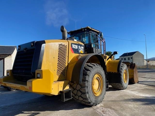 CAT 982 M - Kolový nakladač: obrázek 4 CAT 982 M - Kolový nakladač: obrázek 4