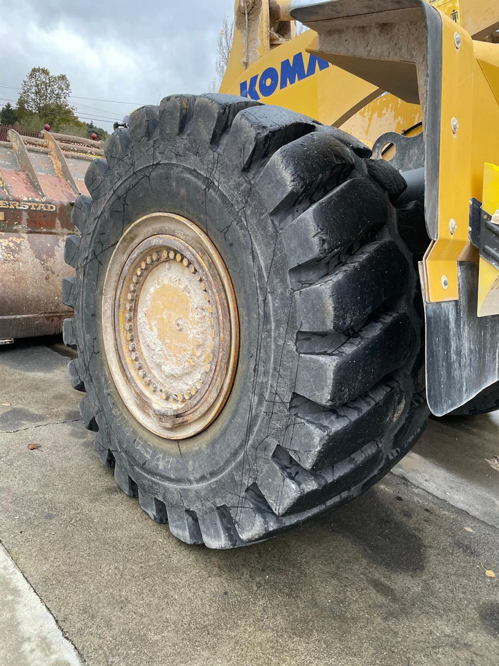 Kolový nakladač KOMATSU WA600-6: obrázek 12