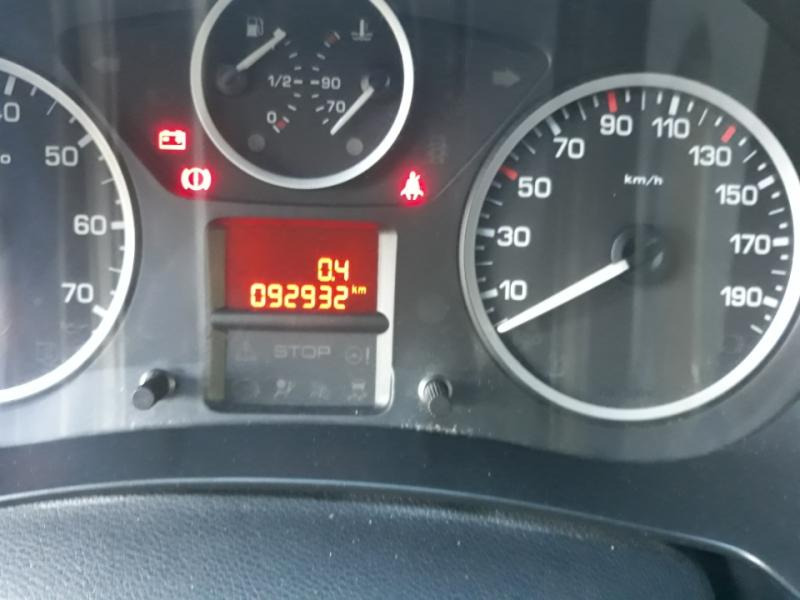 Citroën Berlingo Blue HDI 100 Frigo - Chladící dodávka: obrázek 4 Citroën Berlingo Blue HDI 100 Frigo - Chladící dodávka: obrázek 4