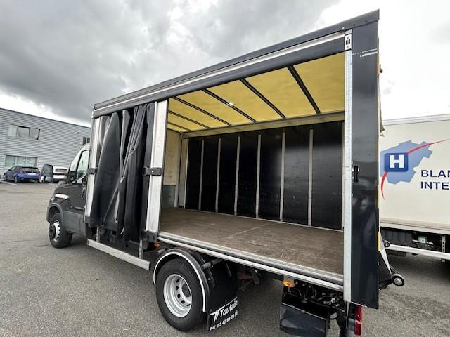 Iveco Daily 70C16 Plateau Brasseur Rideaux coulissant Hayon rabattable - Plachtová dodávka: obrázek 4 Iveco Daily 70C16 Plateau Brasseur Rideaux coulissant Hayon rabattable - Plachtová dodávka: obrázek 4