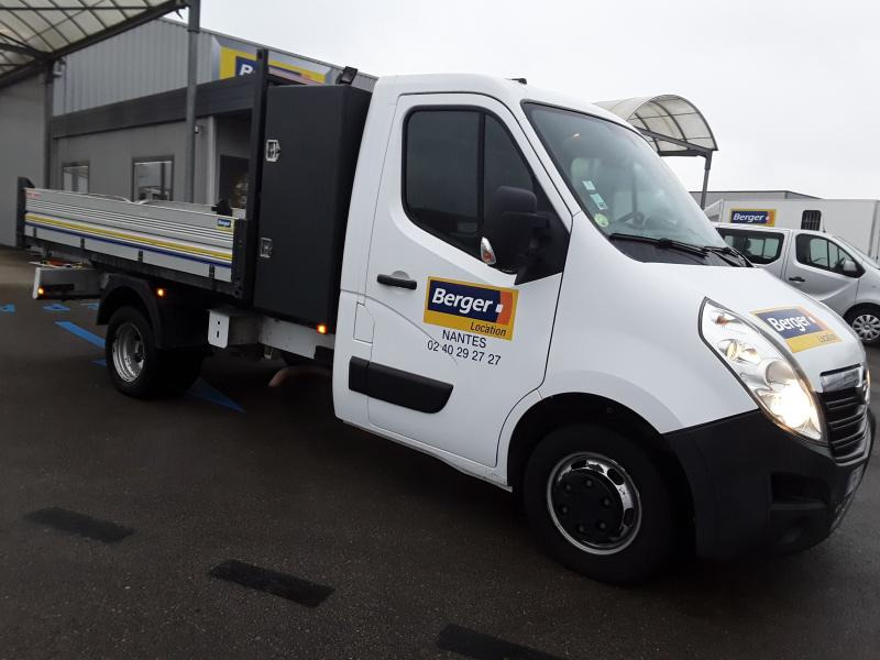 OPEL MOVANO 130cv Benne+Coffre - Dodávka sklápěč: obrázek 2 OPEL MOVANO 130cv Benne+Coffre - Dodávka sklápěč: obrázek 2