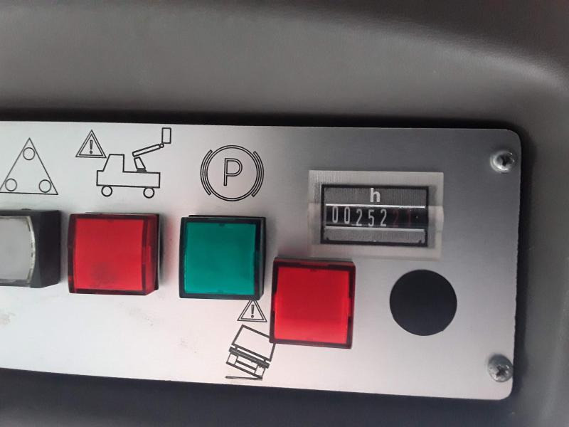 Autoplošina Renault Master 130 35 Fourgon nacelle: obrázek 6