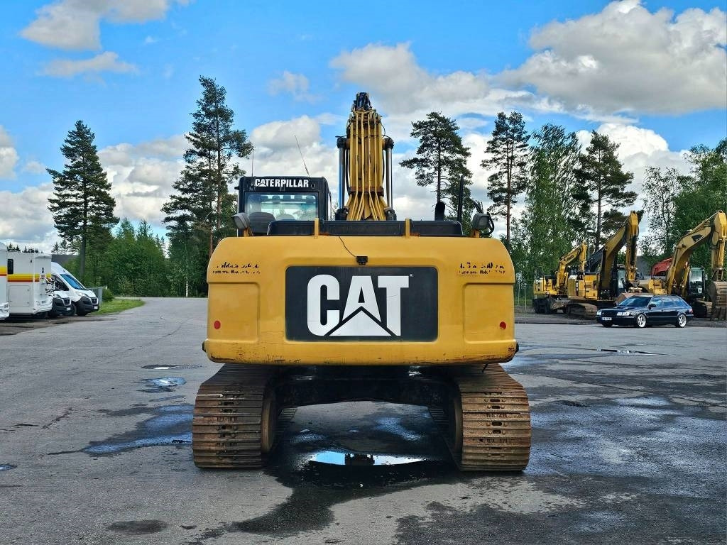 CAT 323 D L - Pásové rýpadlo: obrázek 4 CAT 323 D L - Pásové rýpadlo: obrázek 4