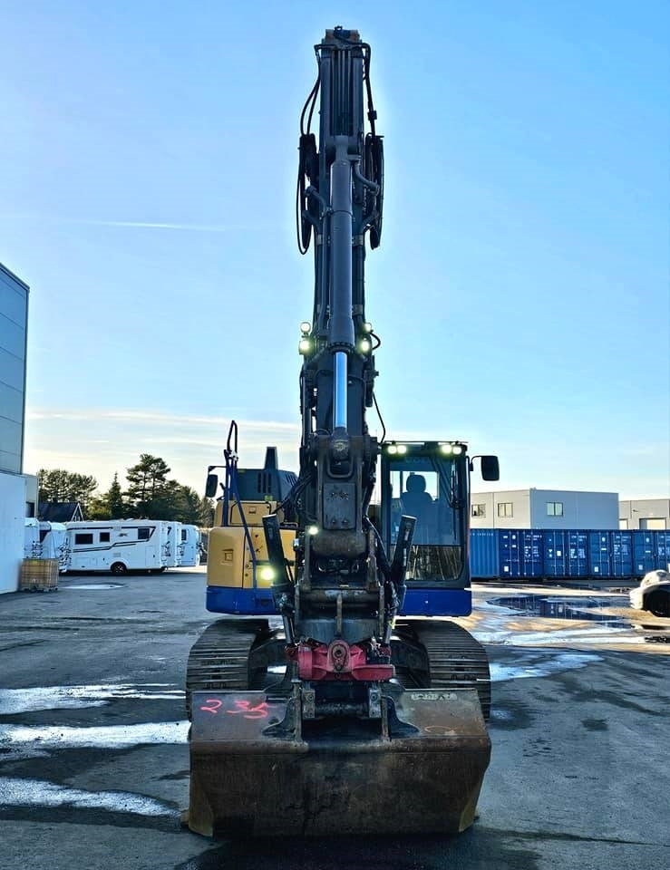 Pásové rýpadlo Volvo ECR 235 EL: obrázek 8