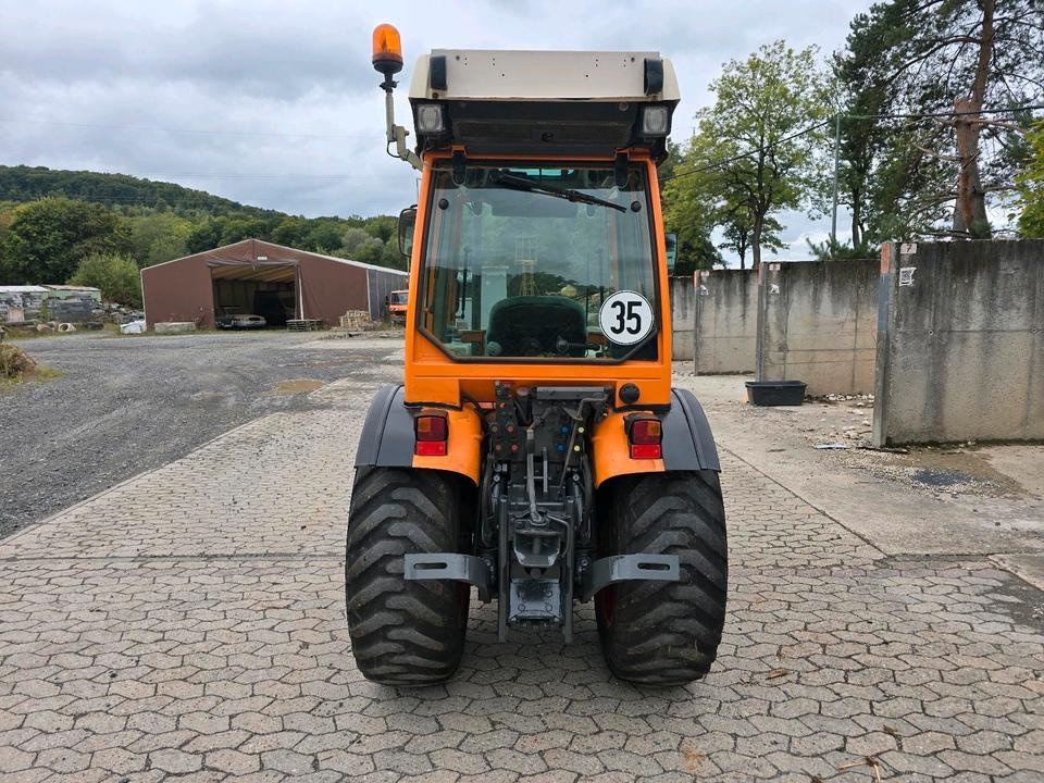 Fendt 206V Schmalspurtraktor Traktor Schlepper Weinbergtraktor 206 208 210 Farmer Favorit Obstbau Weinbau - Traktor: obrázek 5 Fendt 206V Schmalspurtraktor Traktor Schlepper Weinbergtraktor 206 208 210 Farmer Favorit Obstbau Weinbau - Traktor: obrázek 5