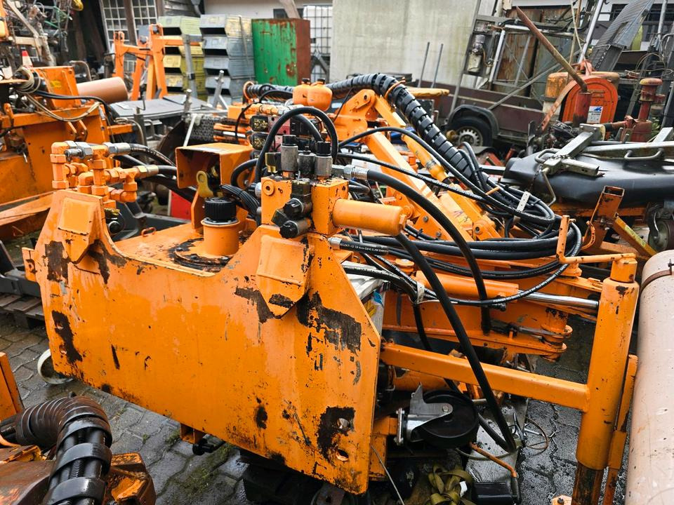 Gilbers GM 12 RL Randstreifenmäher Böschungsmulcher Böschungsmäher Seitenmulcher Mähausleger Dücker Mulag - Stranový mulčovač: obrázek 3 Gilbers GM 12 RL Randstreifenmäher Böschungsmulcher Böschungsmäher Seitenmulcher Mähausleger Dücker Mulag - Stranový mulčovač: obrázek 3