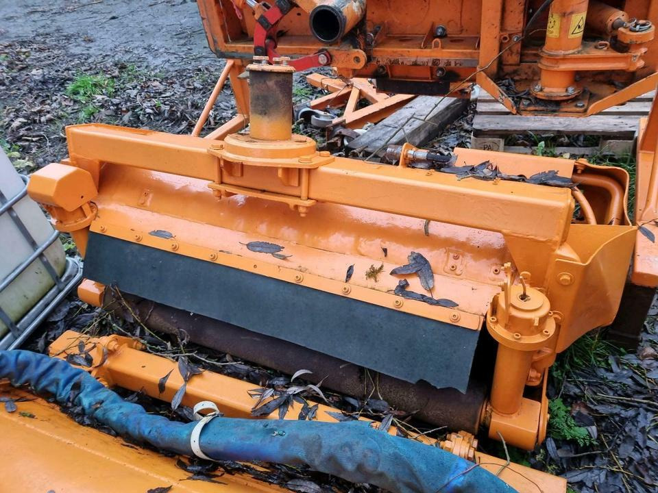 Gilbers Mulchkopf Mähkorb Mähkopf 120cm Mulag Mähausleger Böschun - Mulčovač: obrázek 1 Gilbers Mulchkopf Mähkorb Mähkopf 120cm Mulag Mähausleger Böschun - Mulčovač: obrázek 1