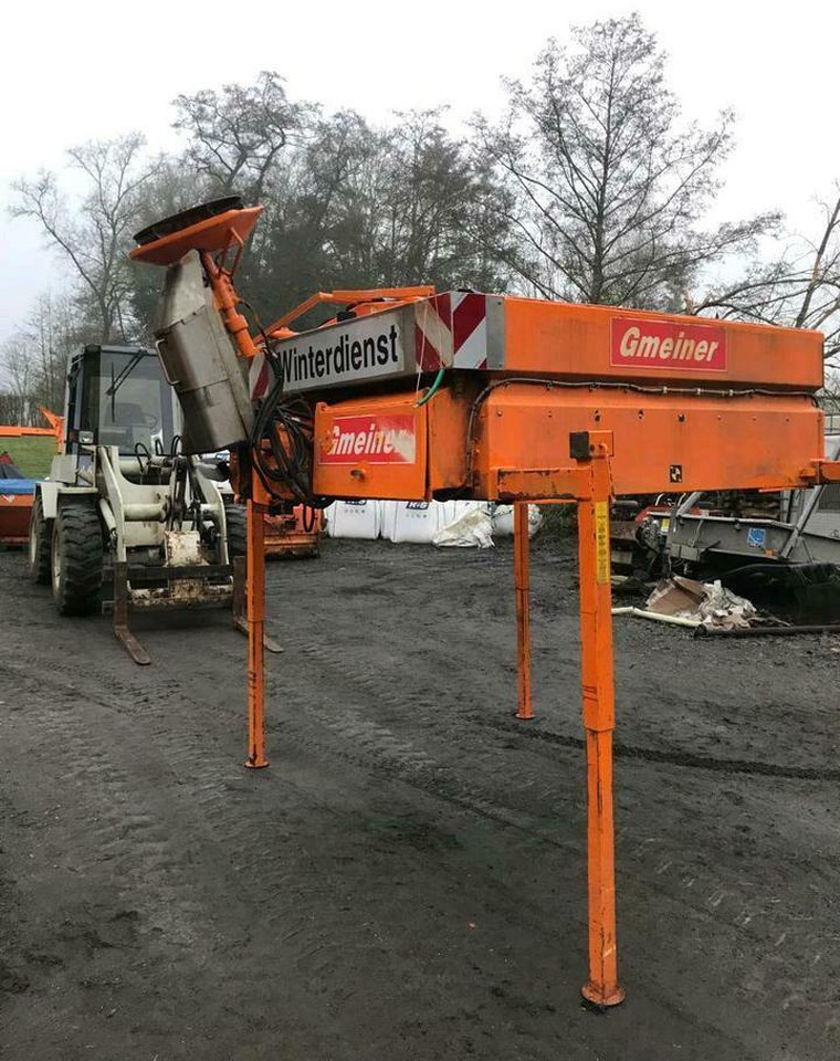Gmeiner Salzstreuer 2m3 für Unimog 400 300 500 427 fendt xylon - Sypač písku/ Soli: obrázek 3 Gmeiner Salzstreuer 2m3 für Unimog 400 300 500 427 fendt xylon - Sypač písku/ Soli: obrázek 3