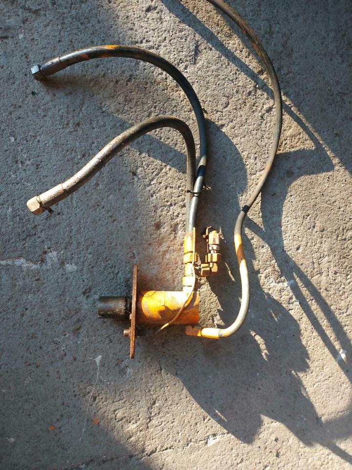 Hydraulikmotor Schmidt DST SST Salzstreuer Winterdienst Unimog - Hydraulický motor pro Komunální/ Speciální technika: obrázek 1 Hydraulikmotor Schmidt DST SST Salzstreuer Winterdienst Unimog - Hydraulický motor pro Komunální/ Speciální technika: obrázek 1