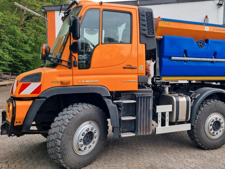 Unimog 423 Mercedes Benz U423 427 429 430 530 527 Schmidt Stratos Salzstreuer - Komunální/ Speciální technika: obrázek 3 Unimog 423 Mercedes Benz U423 427 429 430 530 527 Schmidt Stratos Salzstreuer - Komunální/ Speciální technika: obrázek 3
