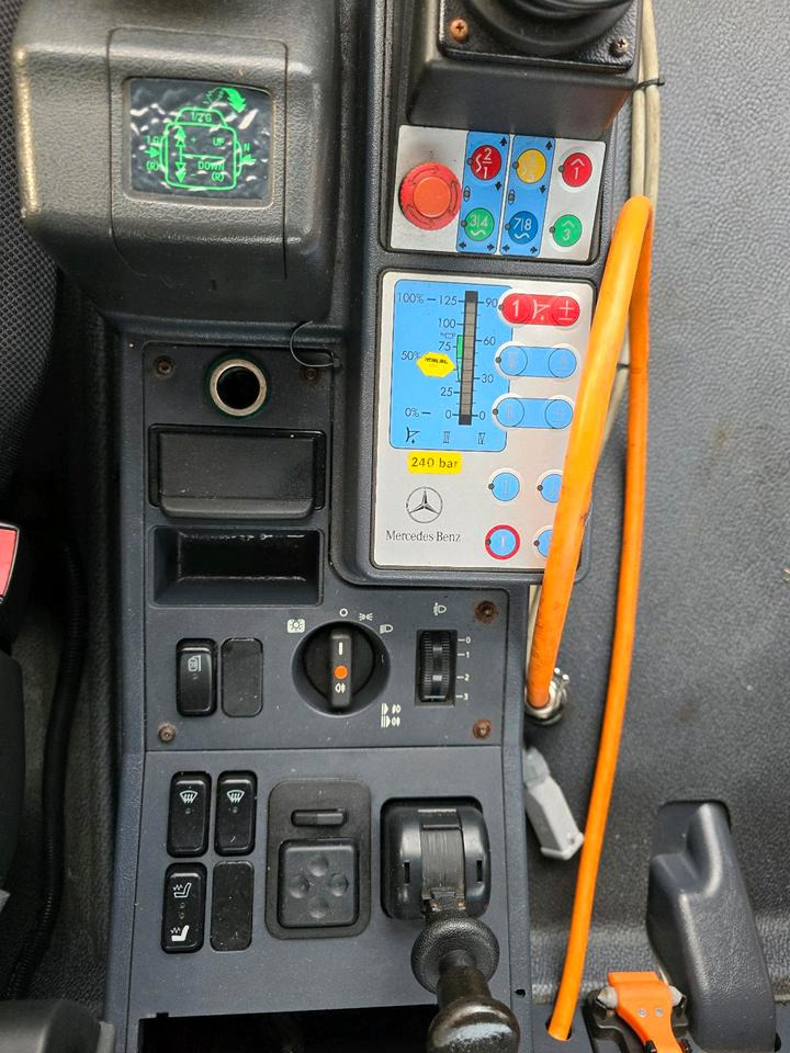Komunální/ Speciální technika Unimog U400 Bluetec 5 2011 405 Mercedes-Benz U 300 500 423 427 430 527 530: obrázek 8