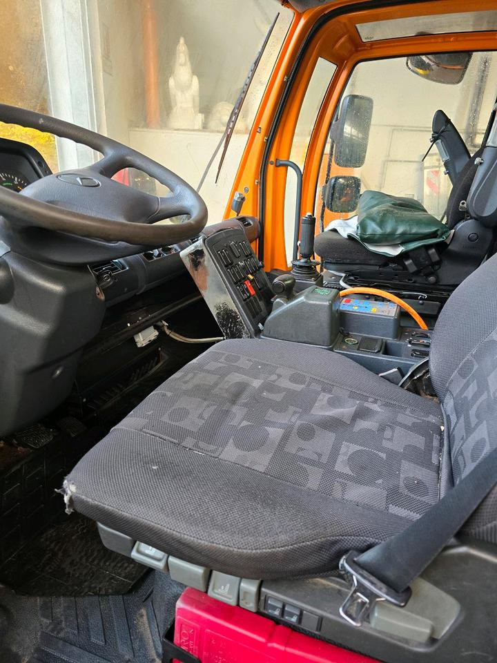 Komunální/ Speciální technika Unimog U400 Bluetec 5 2011 405 Mercedes-Benz U 300 500 423 427 430 527 530: obrázek 6