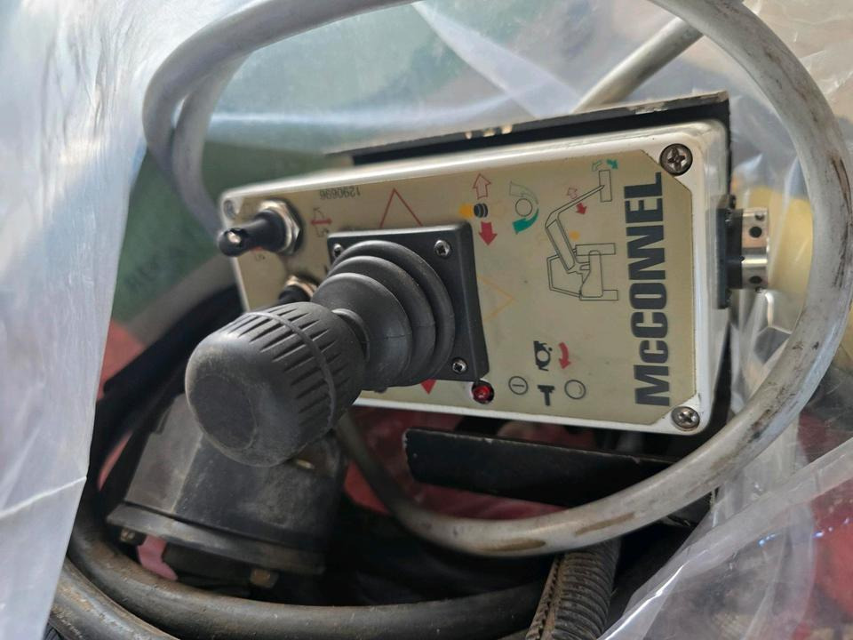 McConnel PA48 MK2 Mähausleger Mc Connel Böschungsmäher Böschungsmulcher Hangmäher für Traktor - Příkopová sekačka: obrázek 2 McConnel PA48 MK2 Mähausleger Mc Connel Böschungsmäher Böschungsmulcher Hangmäher für Traktor - Příkopová sekačka: obrázek 2